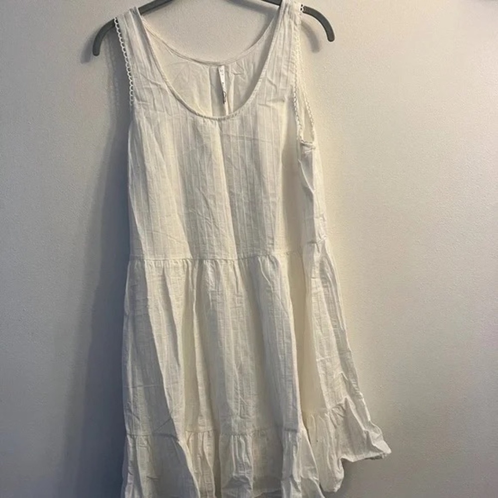 mini White dress